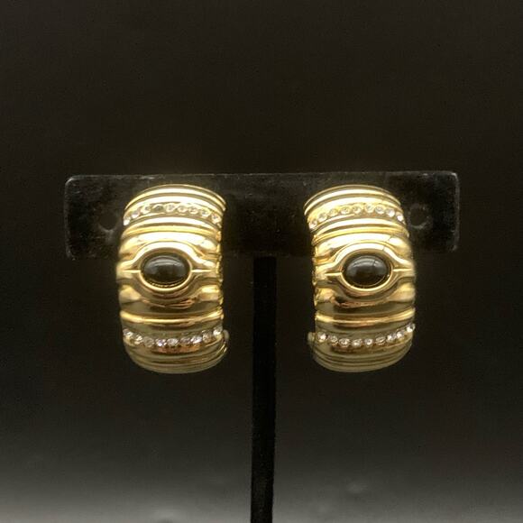 Vintage Estate Half Hoop Rhinestone Clip On Earrings Gold Tone - Picture 2 of 14